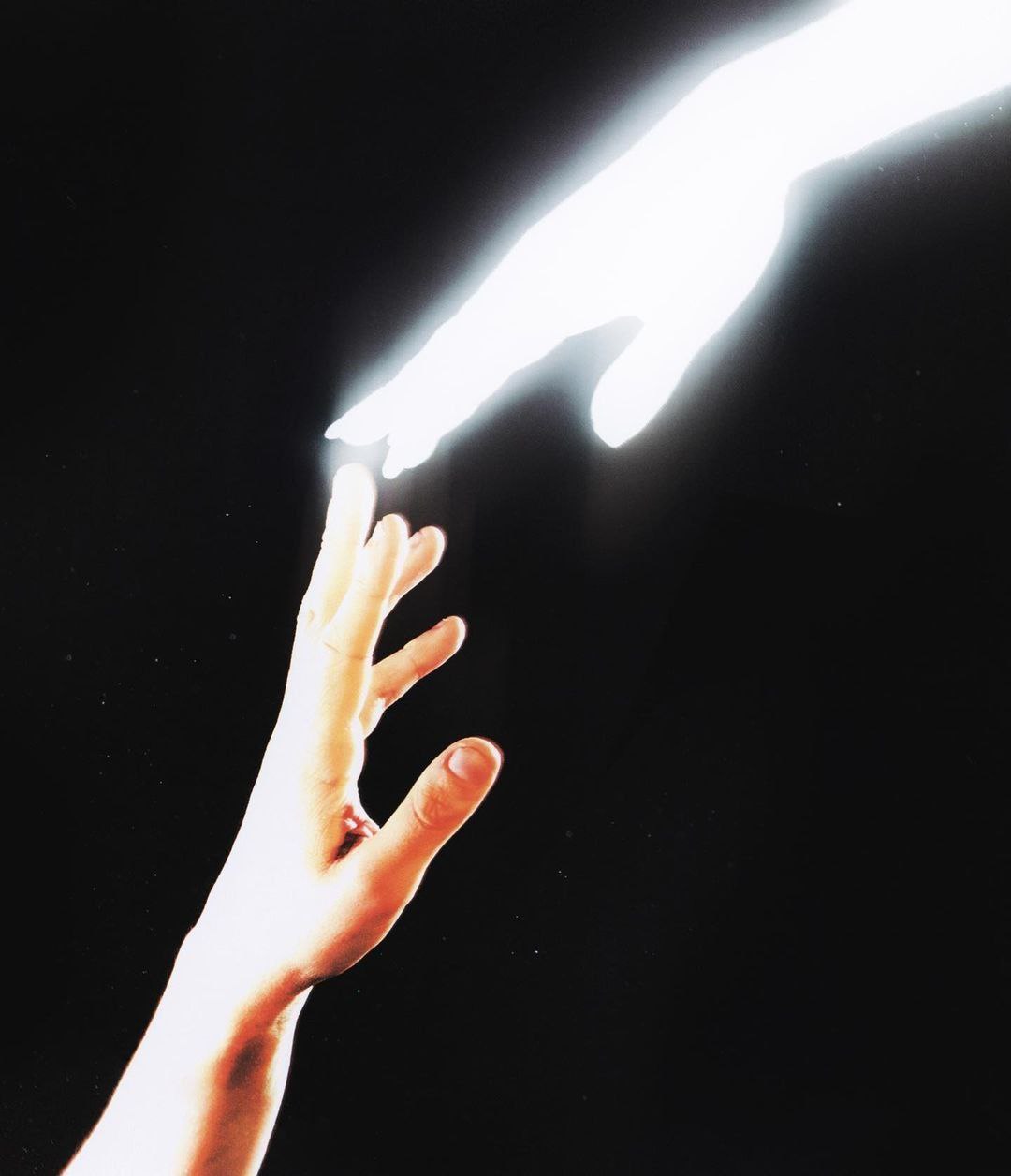 hands